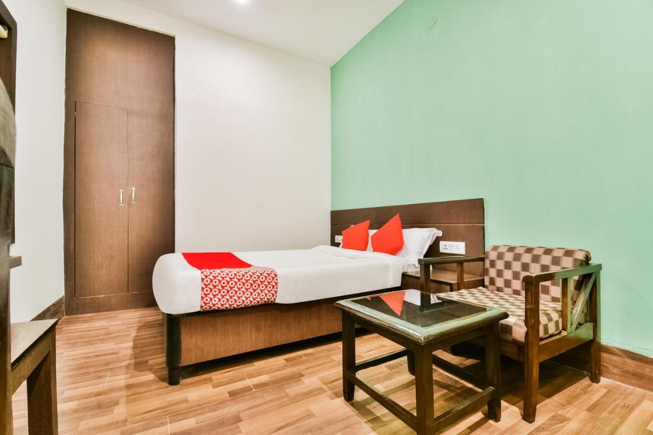 Oyo 62096 Pride Palace Hotels Patna  Esterno foto